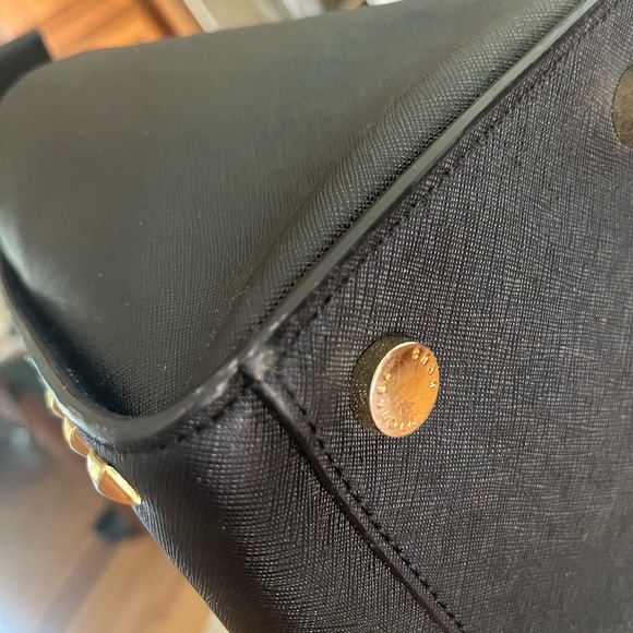 Michael Kors Studded Selma Bag Large - Picture 8 of 9